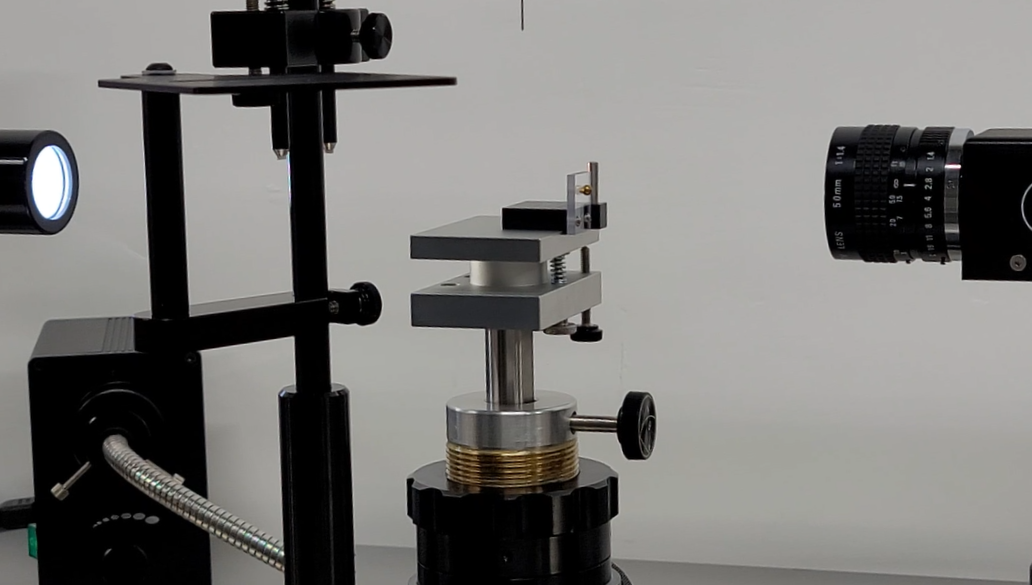 ram&eacute;-hart goniometer instrument configured for optical surface measurements